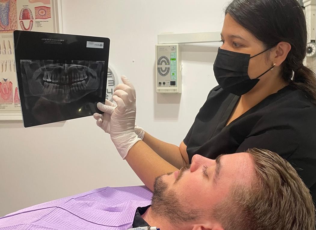 Clinica Dental Conde de Casal_Odontologos especializados